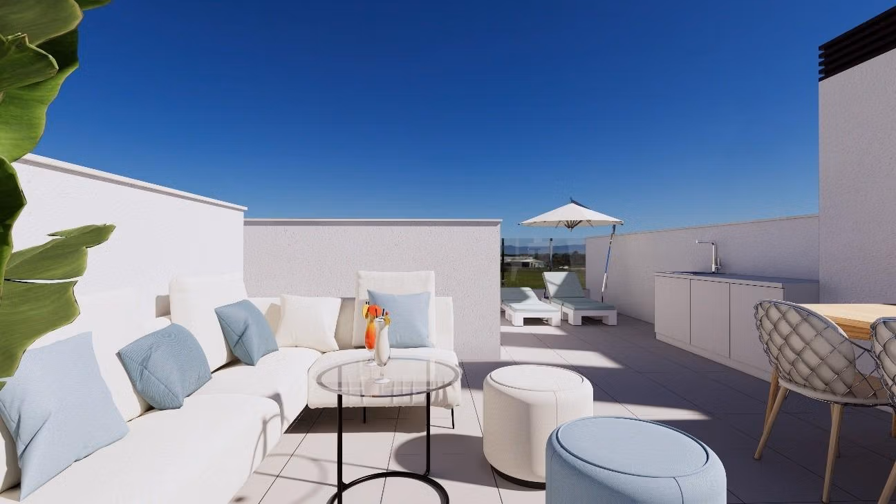 New-Build-Townhouses-on-the-Frontline-of-La-Serena-Golf-in-Los-Alcazares-5 Affordable Новостроящ се 3 спални таунхаус с частен басейн on Frontline La Serena Golf за продажба в Los Alcázares