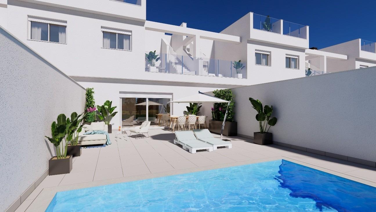 New-Build Townhouses on the Frontline of La Serena Golf in Los Alcázares in Serena Golf