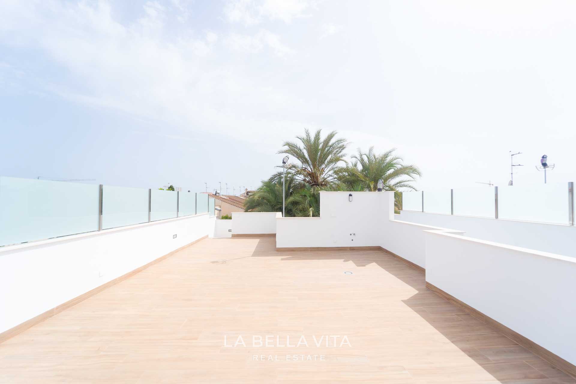 Sophisticated New Build 3 Bedroom Villa with Private Pool for Sale in San Pedro del Pinatar