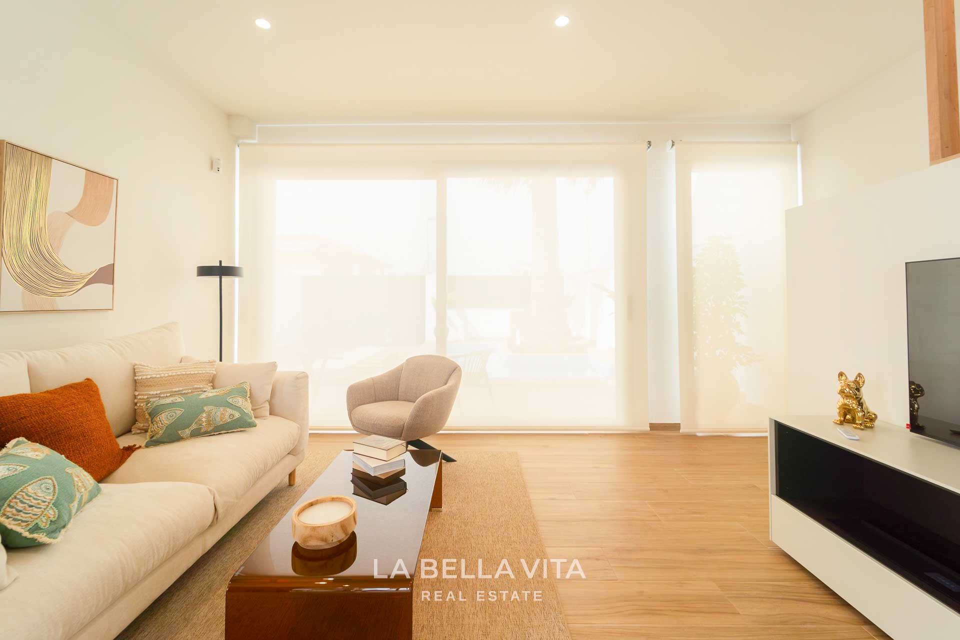 Sophisticated New Build 3 Bedroom Villa with Private Pool for Sale in San Pedro del Pinatar