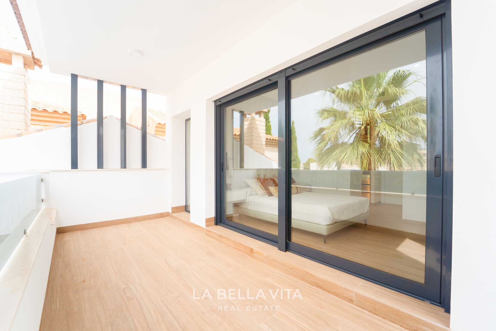 Sophisticated New Build 3 Bedroom Villa with Private Pool for Sale in San Pedro del Pinatar