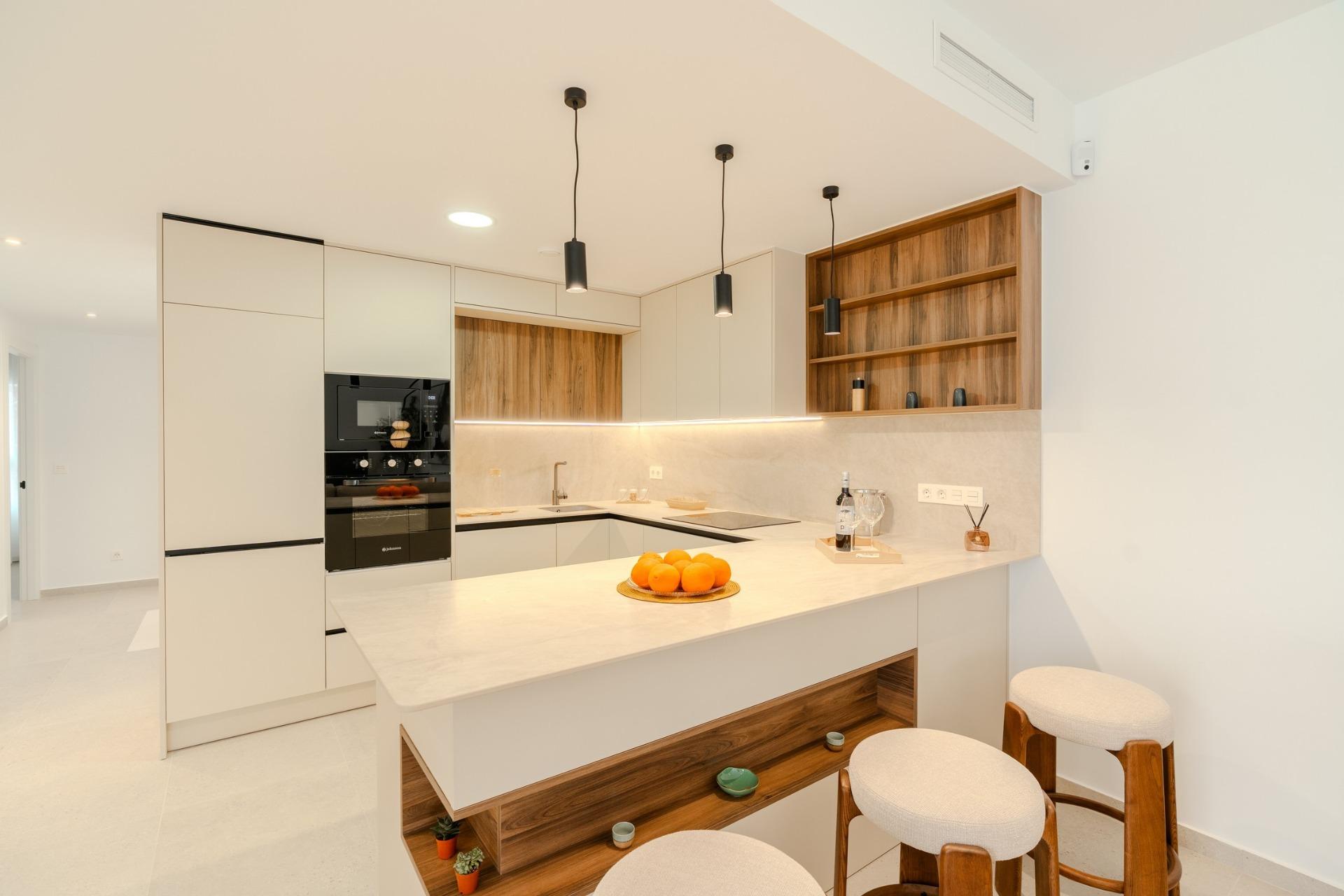 Spacious New Build 3 Bedroom Villa with Closed Garage for Sale in Los Alcázares