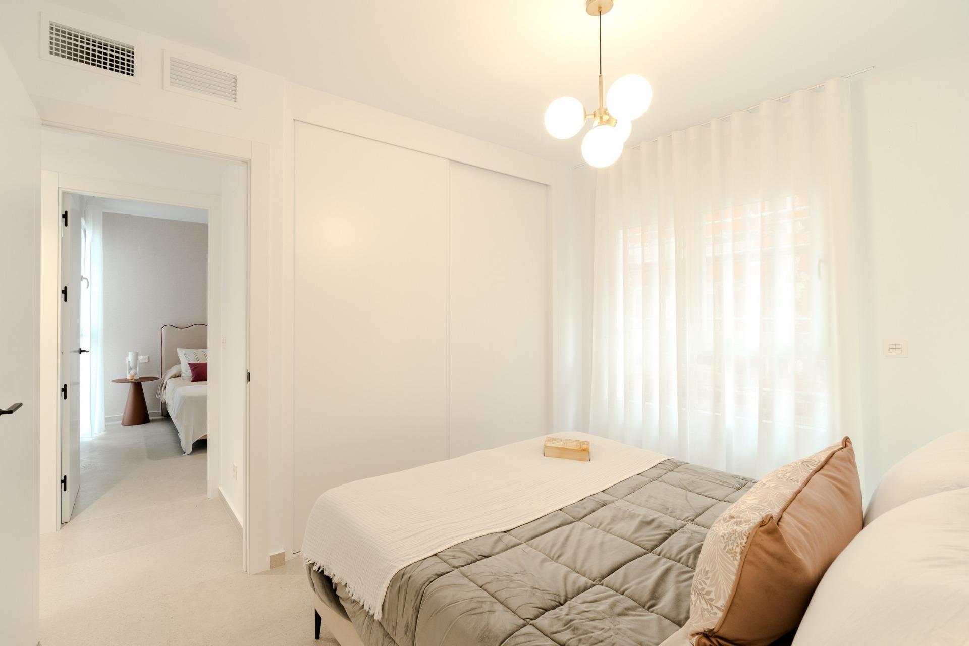 Spacious New Build 3 Bedroom Villa with Closed Garage for Sale in Los Alcázares