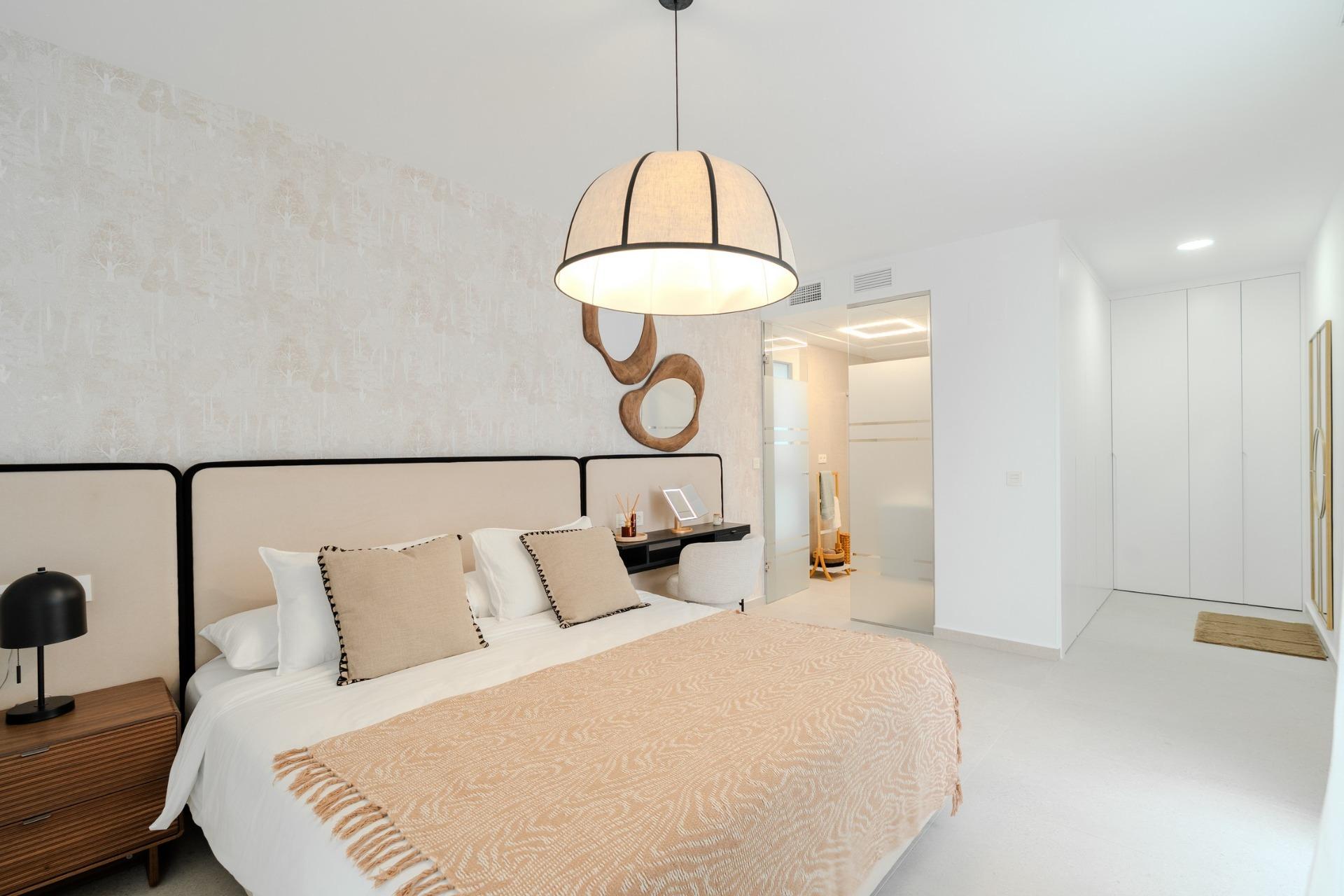 Spacious New Build 3 Bedroom Villa with Closed Garage for Sale in Los Alcázares