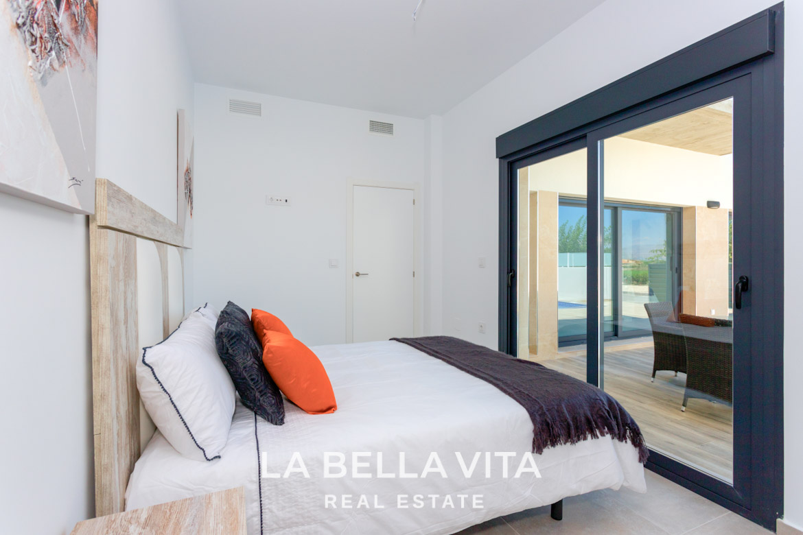 New Build Villas for sale in Daya Nueva, Costa Blanca South-11
