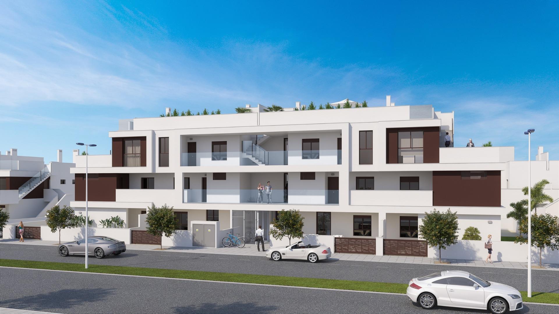 New Build 3 Bedroom Townhouse with Solarium for Sale in Torre de la Horadada, 200 m from the Beach