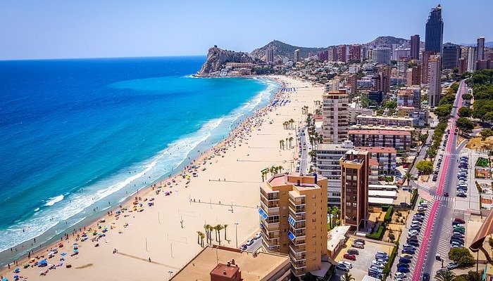 New-Villas-in-Finestrat-Luxury-Nature-and-Sea-Views-16