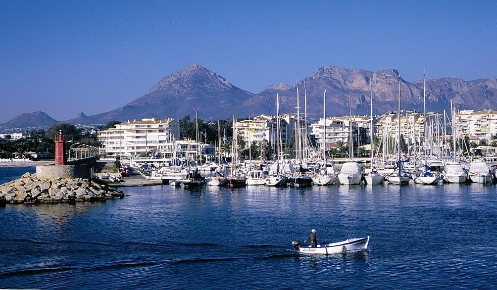 New-Villas-in-Finestrat-Luxury-Nature-and-Sea-Views-19