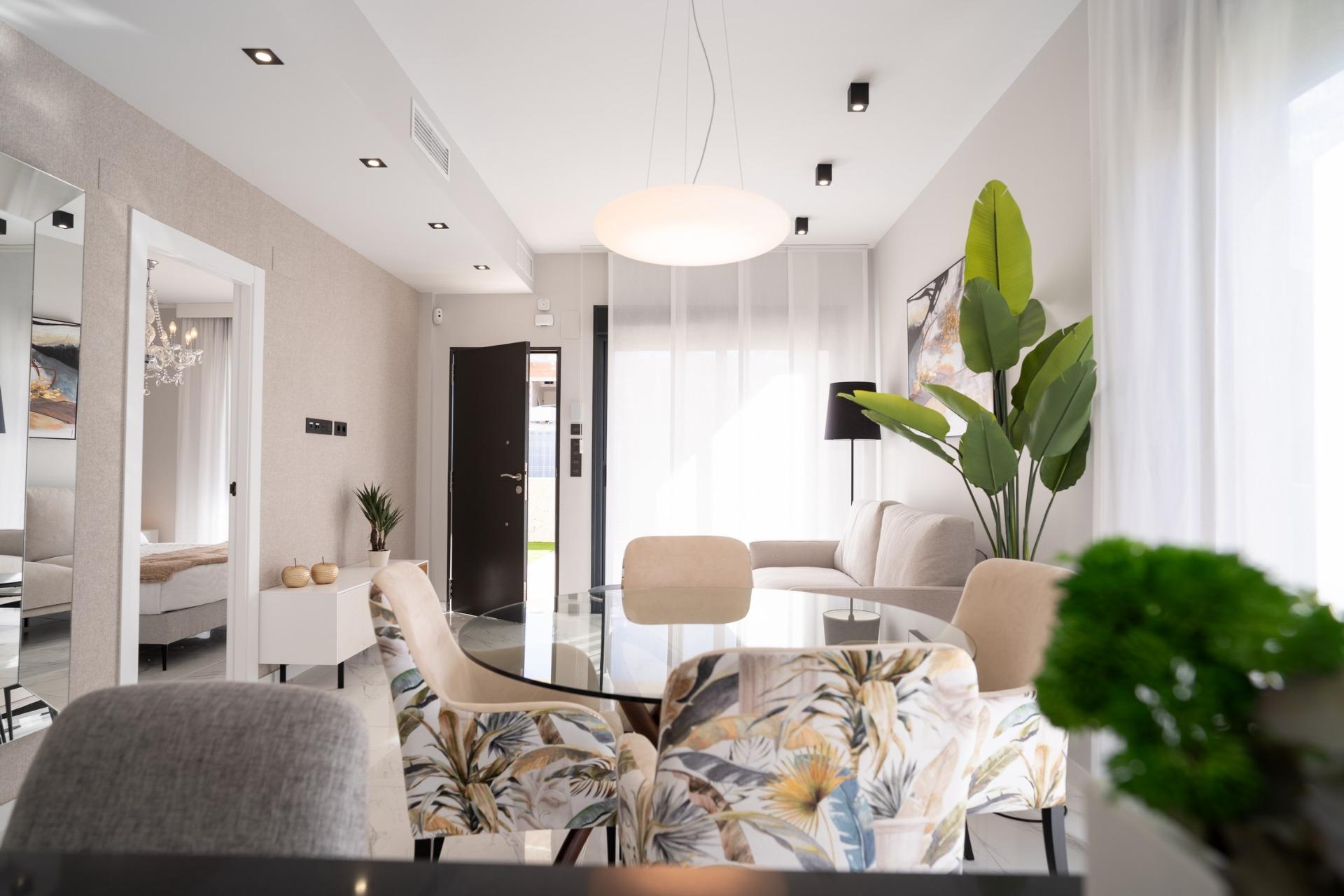 Spacious New Build 3 Bedroom Ground Floor Apartment with Private Garden for Sale in Pilar de la Horadada