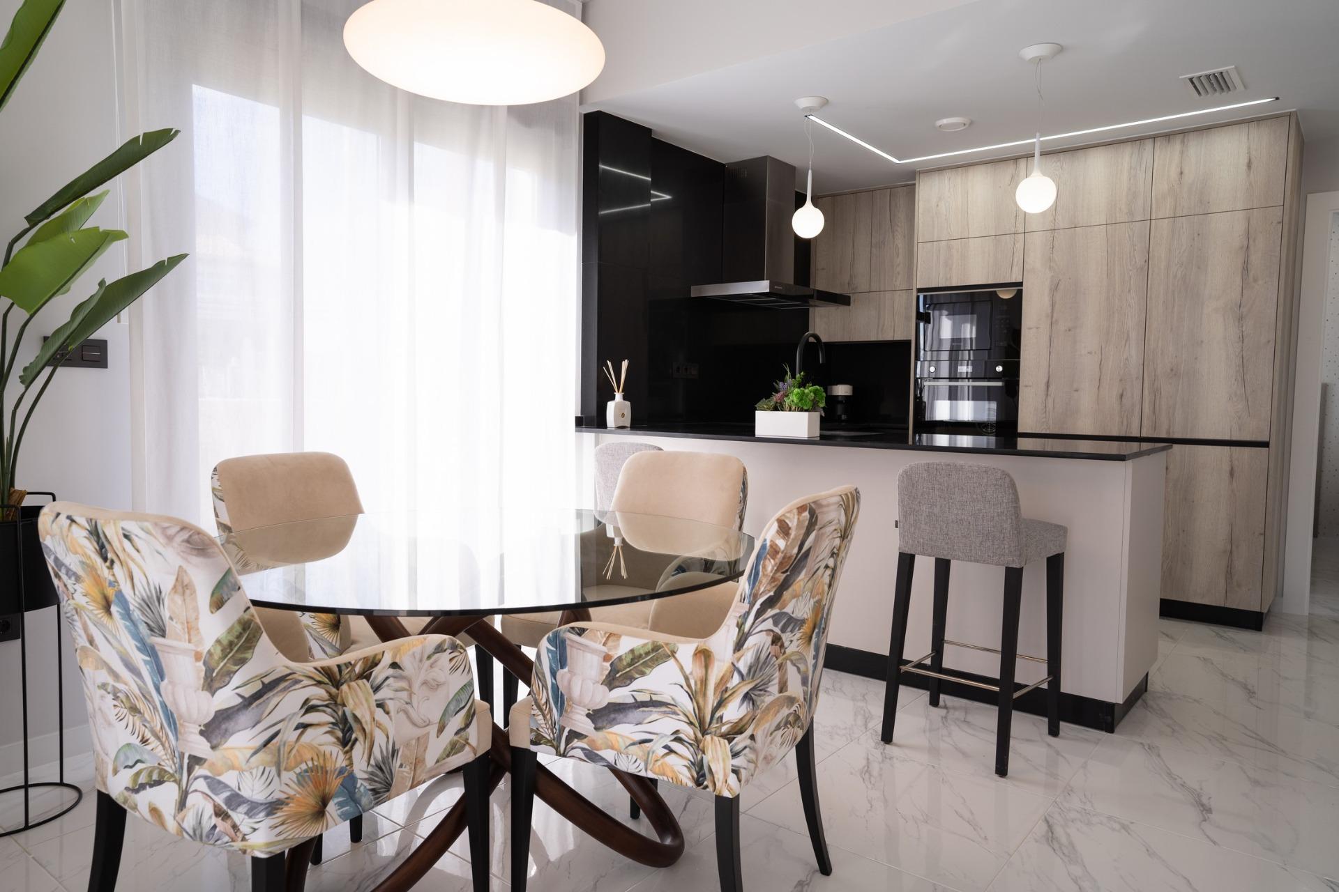 Spacious New Build 3 Bedroom Ground Floor Apartment with Private Garden for Sale in Pilar de la Horadada