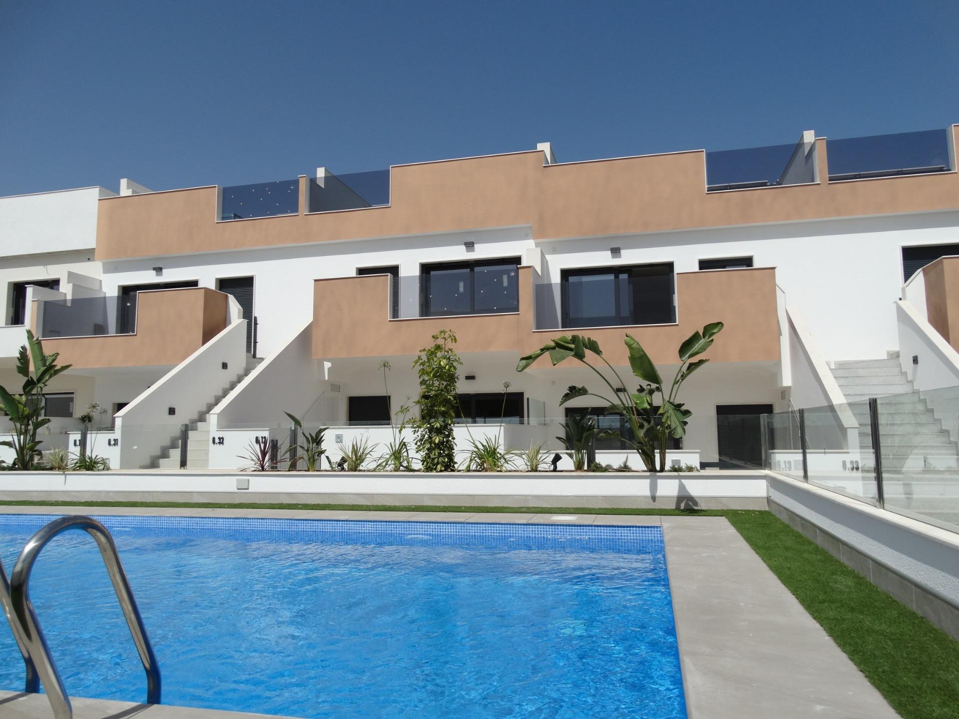 Newly-Built-Bungalows-with-Solarium-or-Garden-in-Pilar-de-la-Horadada-1 Pilar de La Horadada – photo