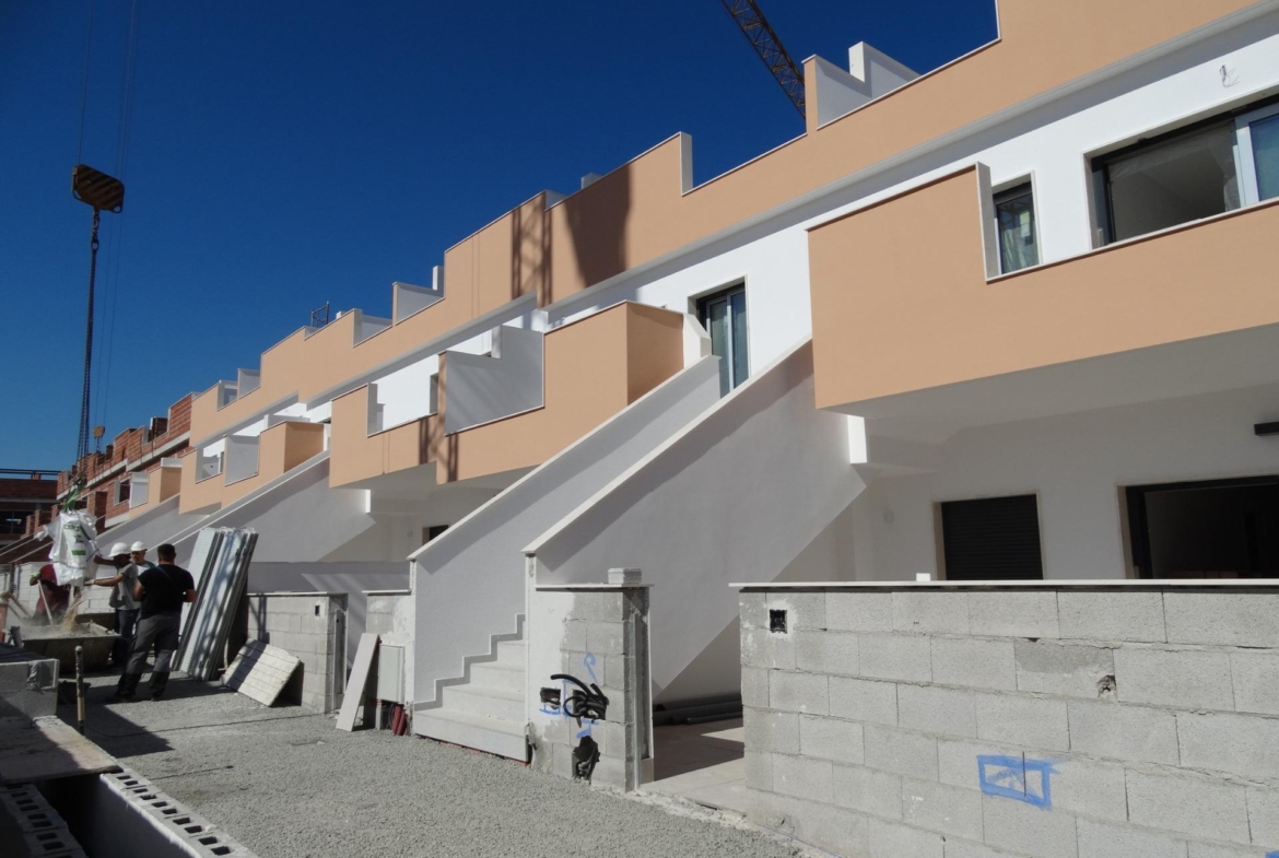 Newly-Built-Bungalows-with-Solarium-or-Garden-in-Pilar-de-la-Horadada-13