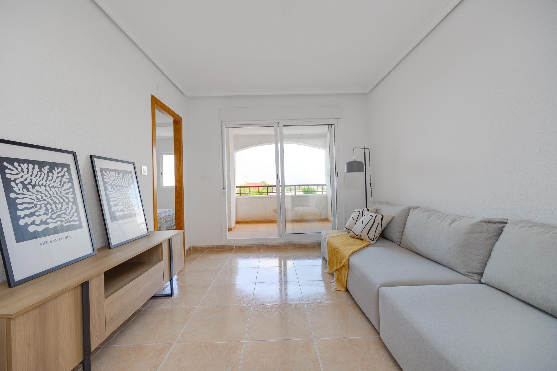 Renovated-Apartments-in-the-Center-of-San-Fulgencio-8 Budget-Friendly Key Ready 2 Bedroom Apartment with Pool for Sale in San Fulgencio Centre