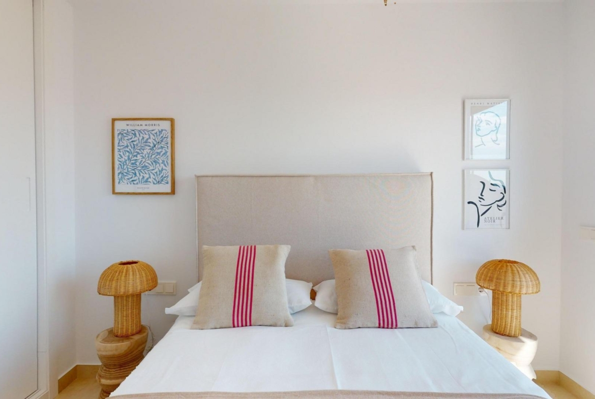 THE-TRANQUILITY-OF-THE-SEA-IN-YOUR-HOME-17