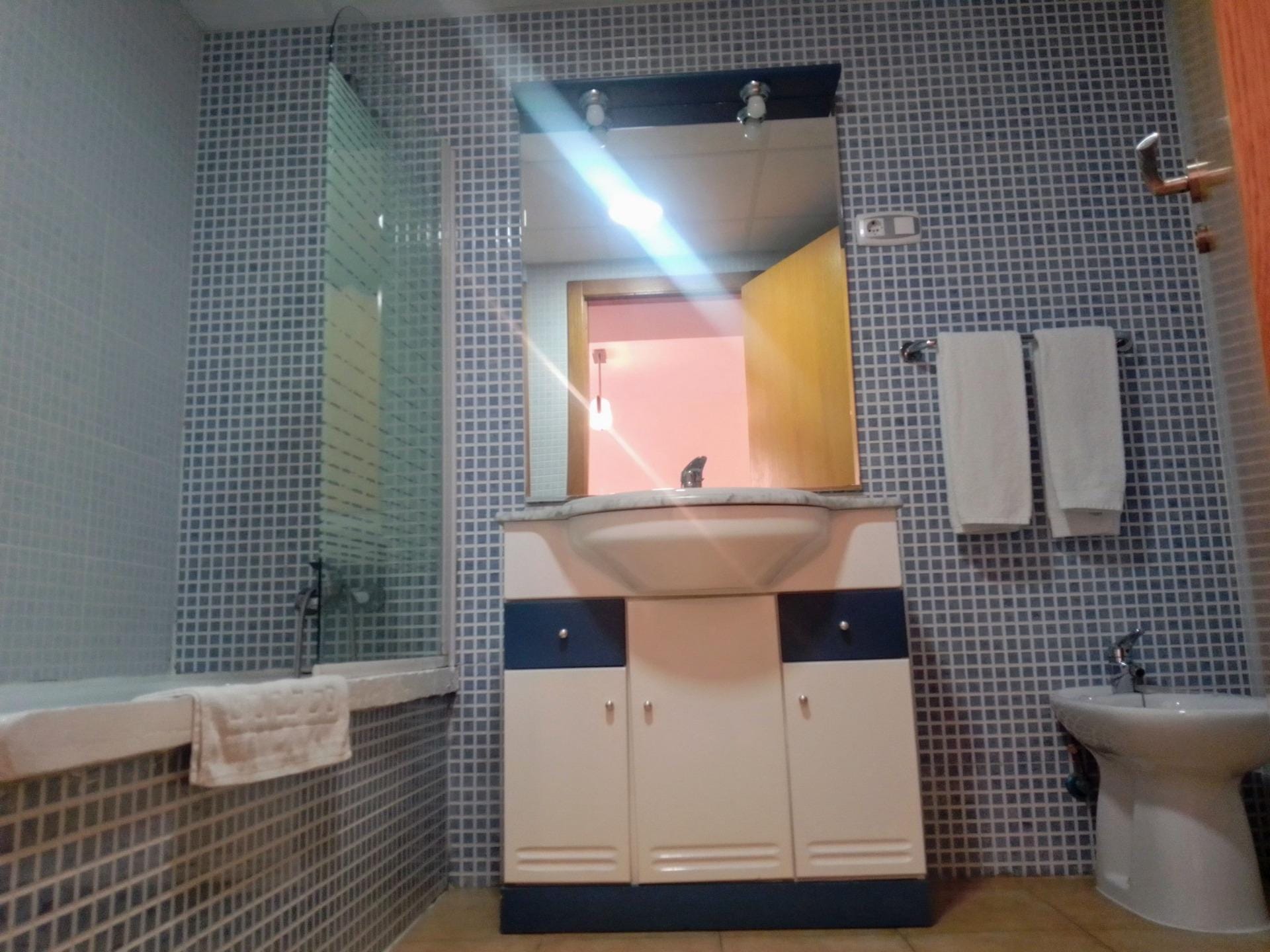 Appartement touristique de 2 chambres en rez-de-chaussée prêt à emménager avec piscine commune à vendre à Águilas, Costa Cálida