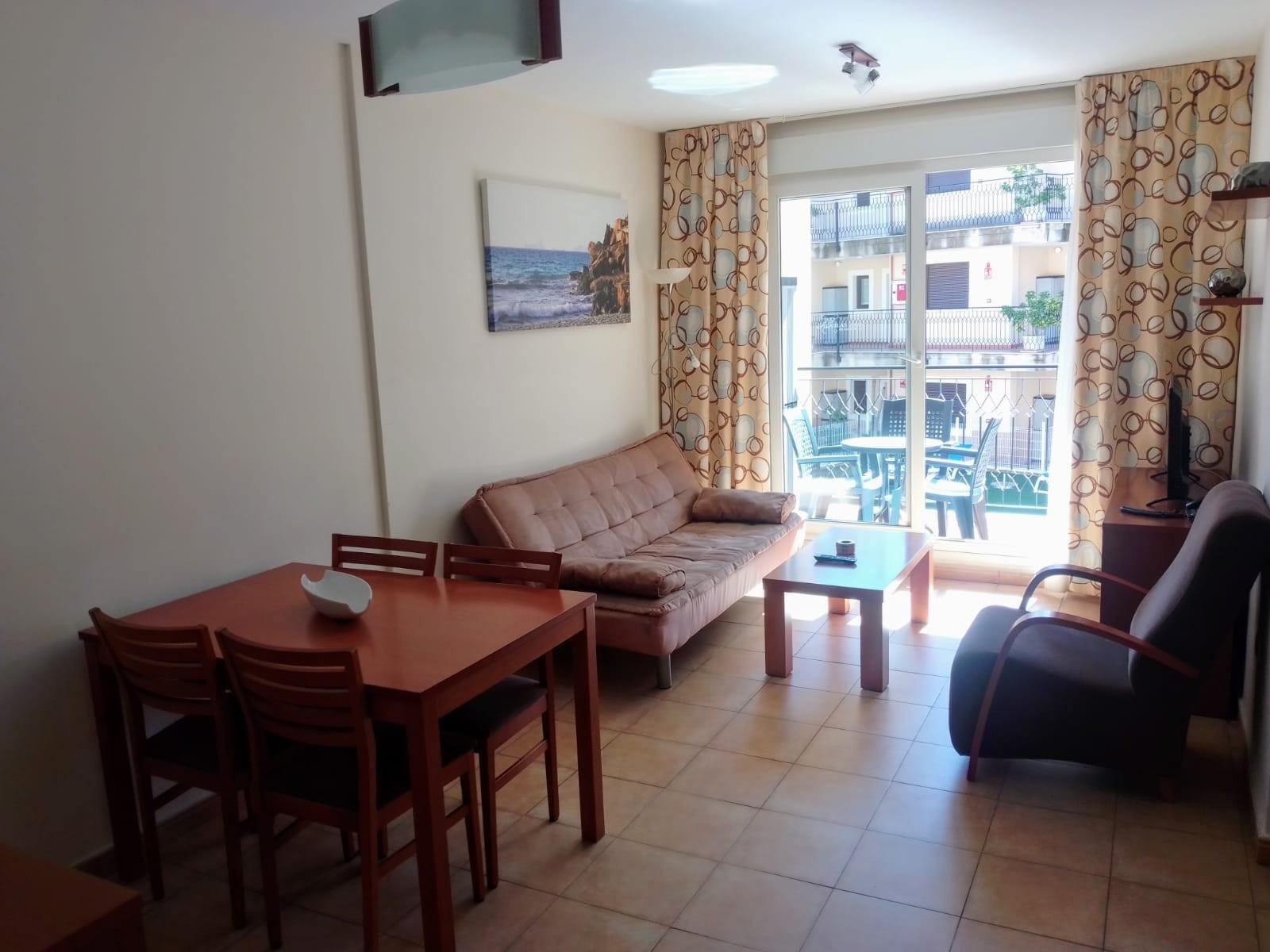 Appartement touristique de 2 chambres en rez-de-chaussée prêt à emménager avec piscine commune à vendre à Águilas, Costa Cálida