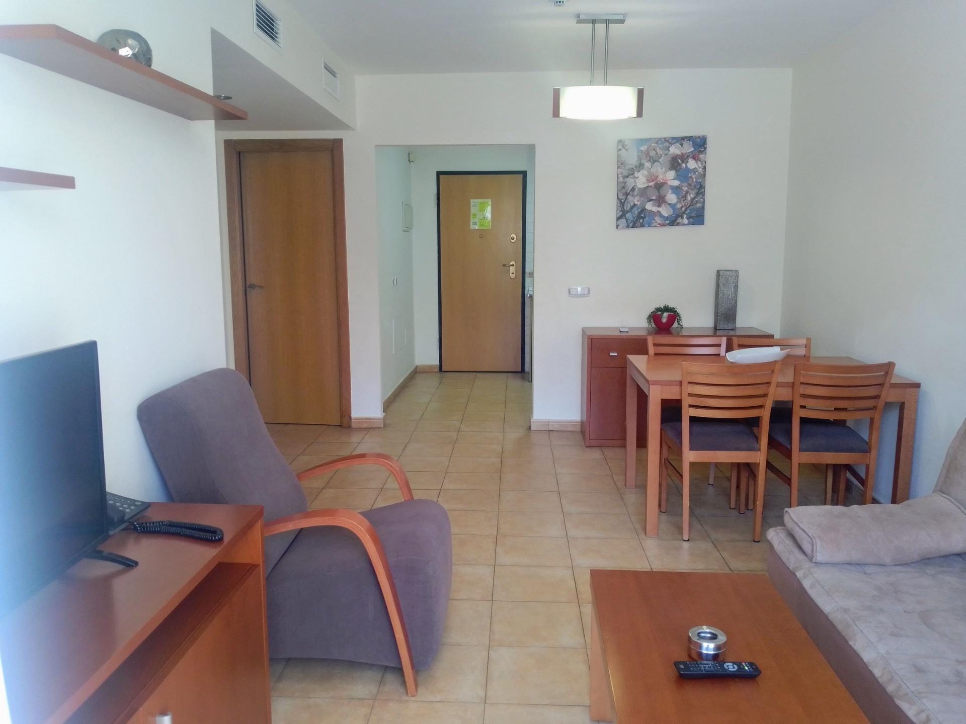 Appartement touristique prêt à emménager de 2 chambres avec piscine commune à vendre à Águilas, Costa Cálida