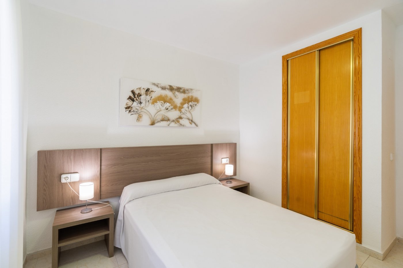Charming 1 Bedroom Top Floor Apartment with Sea Views for Sale in Calpe