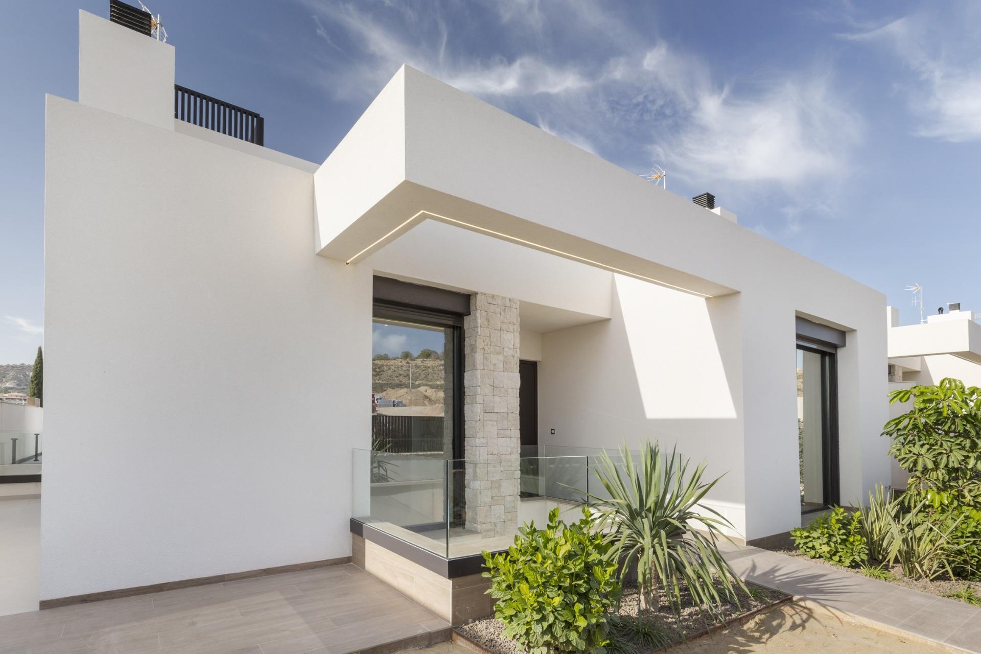 Luxury Single-Storey New Build Frontline Golf Villa for Sale in Algorfa, La Finca