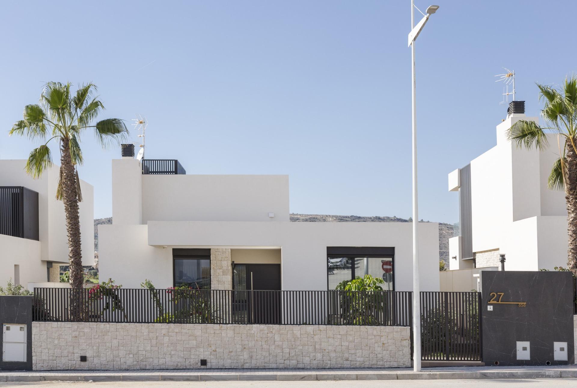 Luxury Single-Storey New Build Frontline Golf Villa for Sale in Algorfa, La Finca