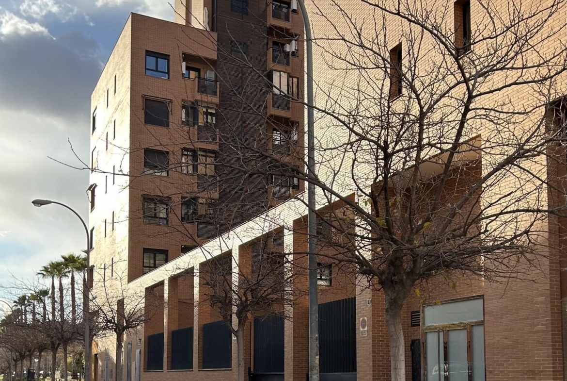 Modern-Duplex-Loft-Apartments-in-the-Heart-of-Alicante-16