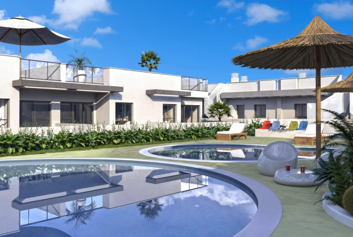 New Build Townhouses and Semi Detached Villas in El Verger Near the Beach in El Verger