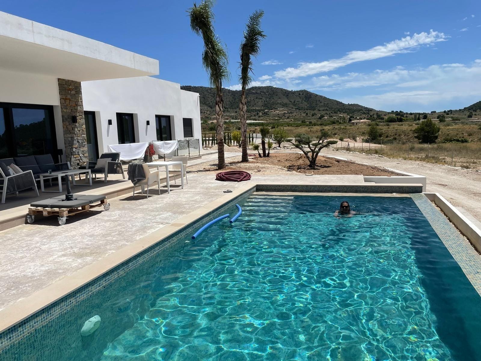 Custom-Built-New-Villas-in-Pinoso-Alicante-Spacious-Homes-in-Natural-Surroundings-10 Private pool and terrace at a single-storey country villa in Pinoso, Alicante