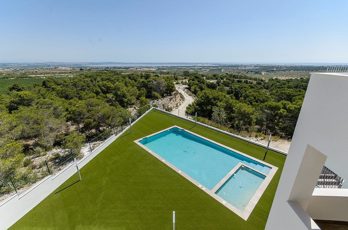 NEW-BUILD-BUNGALOWS-IN-SAN-MIGUEL-DE-SALINAS-5 Elegant 3 Bedroom Penthouse with Rooftop Pool in Cerro del Sol, San Miguel de Salinas, Alicante