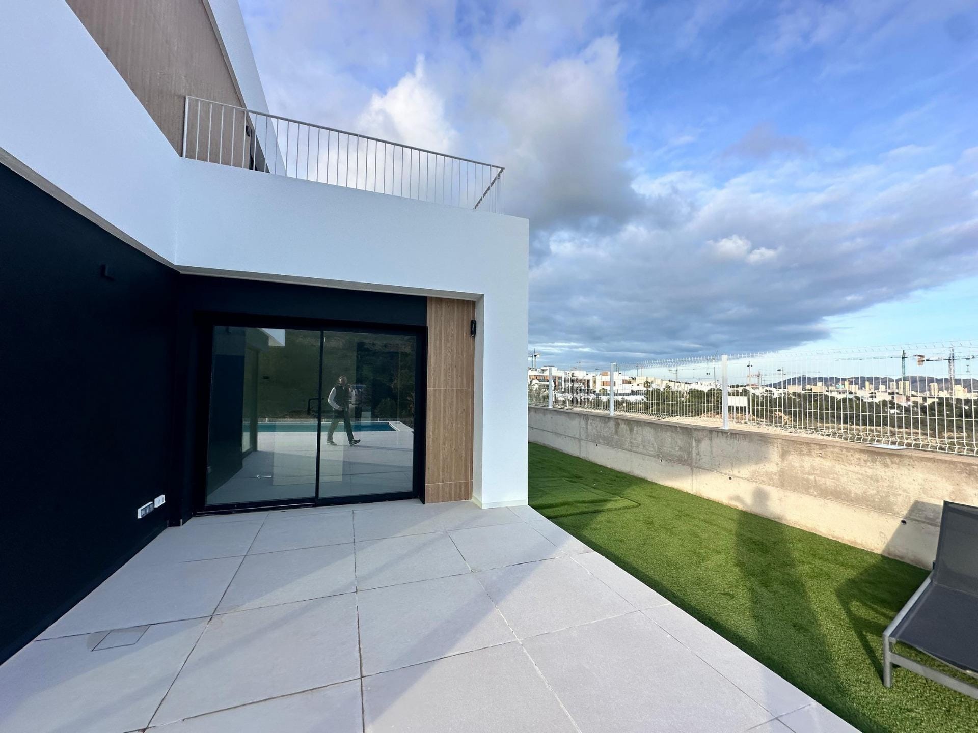 NEW-BUILD-VILLAS-IN-BALCON-DE-FINESTRAT-13 Versatile New Build 4 Bedroom Villa with Basement and Sea Views in Finestrat, Alicante