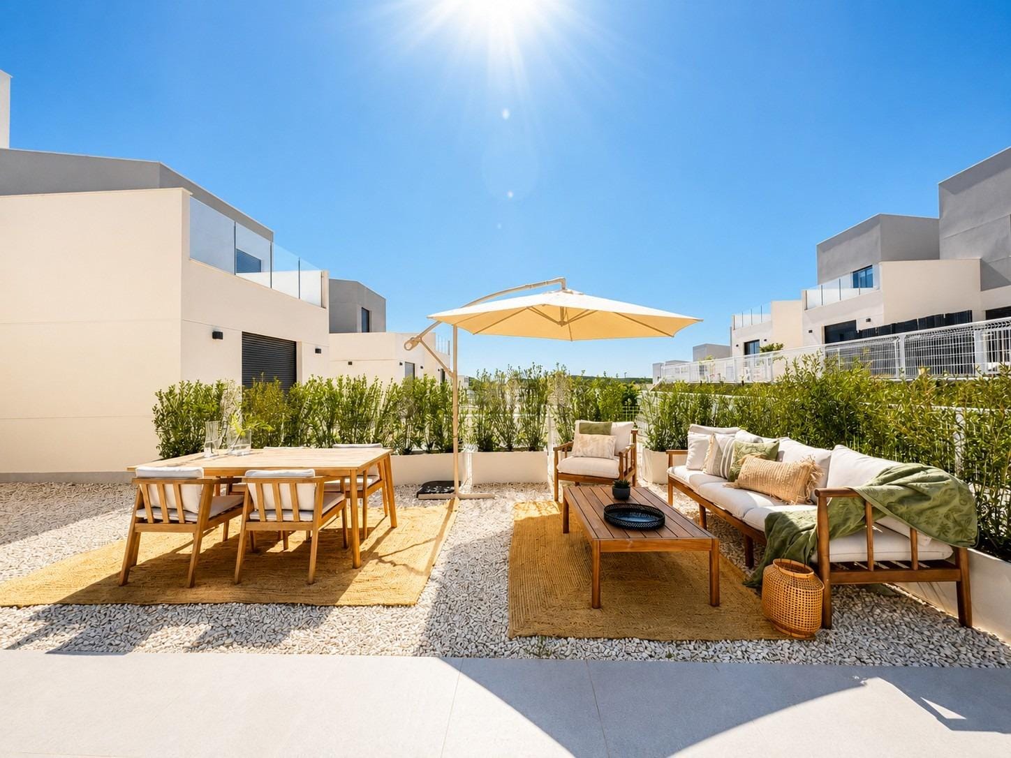 Overhead view of the residential complex and its central communal pool in Altaona Golf, Baños y Mendigo, Murcia