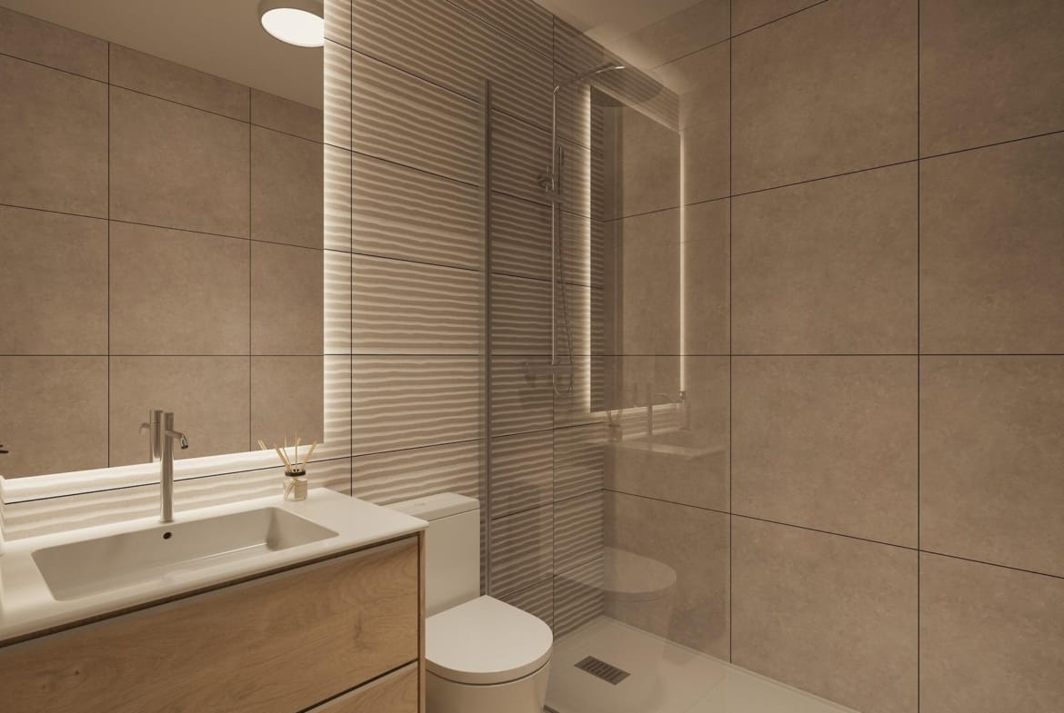 Modern bathroom with walk-in shower in Torrevieja, Alicante