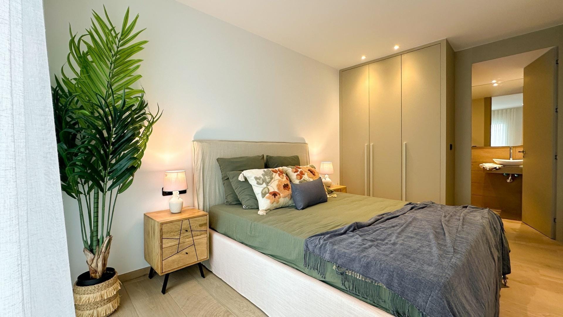 New-Bungalows-in-La-Finca-Golf-Algorfa-Luxury-and-Nature-at-the-Costa-Blanca-15 Sunny 3 Bedroom Penthouse with Private Solarium in La Finca Golf, Algorfa, Alicante
