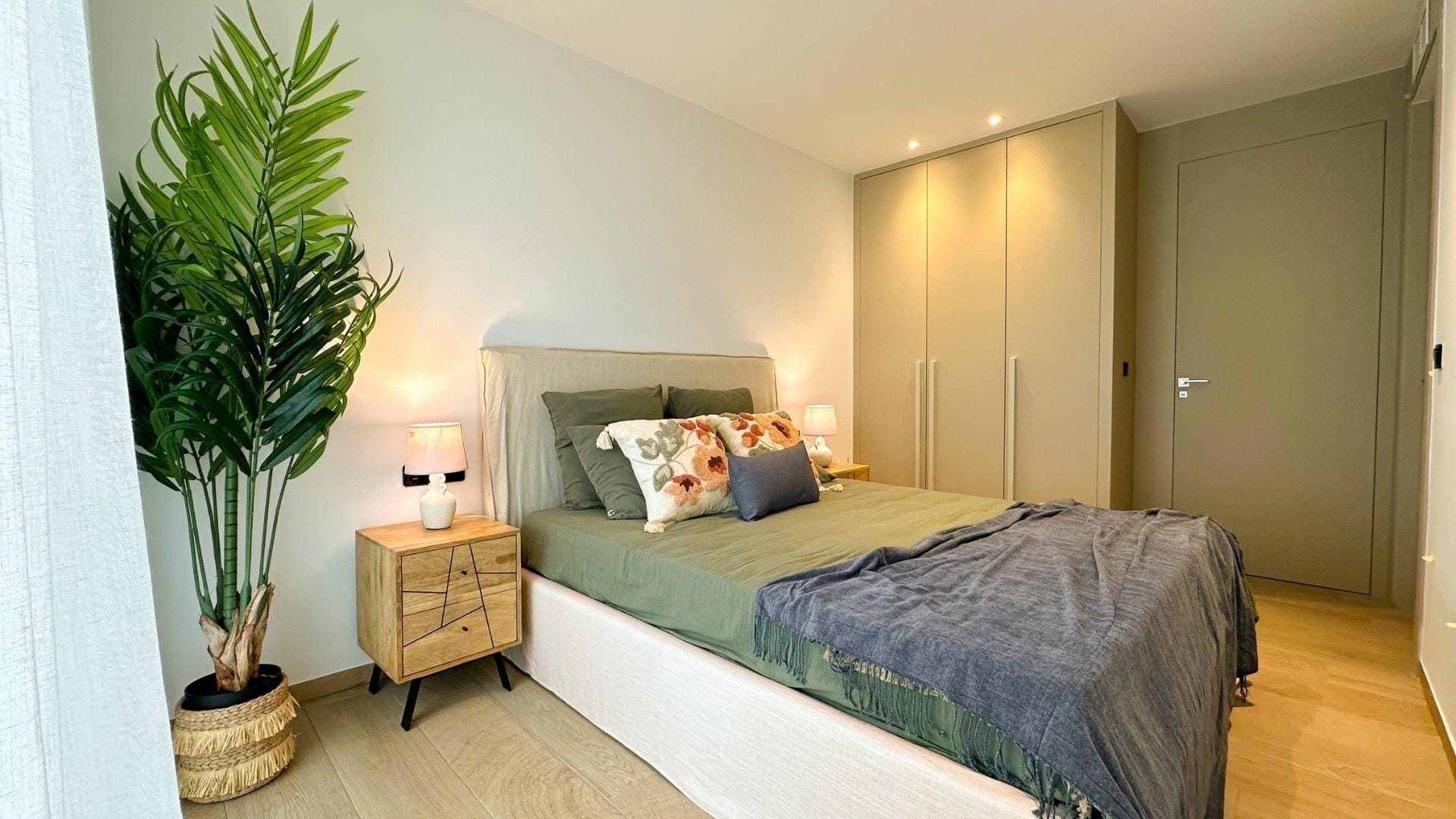 New-Bungalows-in-La-Finca-Golf-Algorfa-Luxury-and-Nature-at-the-Costa-Blanca-16 Sunny 3 Bedroom Penthouse with Private Solarium in La Finca Golf, Algorfa, Alicante