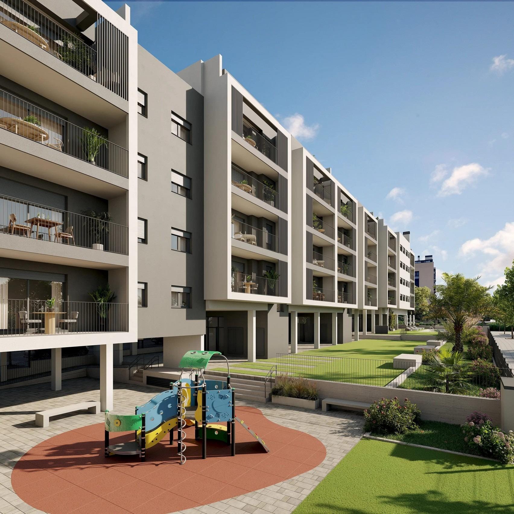 Newly-built-residential-development-in-Alicante-with-open-views-of-the-city-3 Apartment balconies above gardens and a children’s play area in San Agustín, Alicante