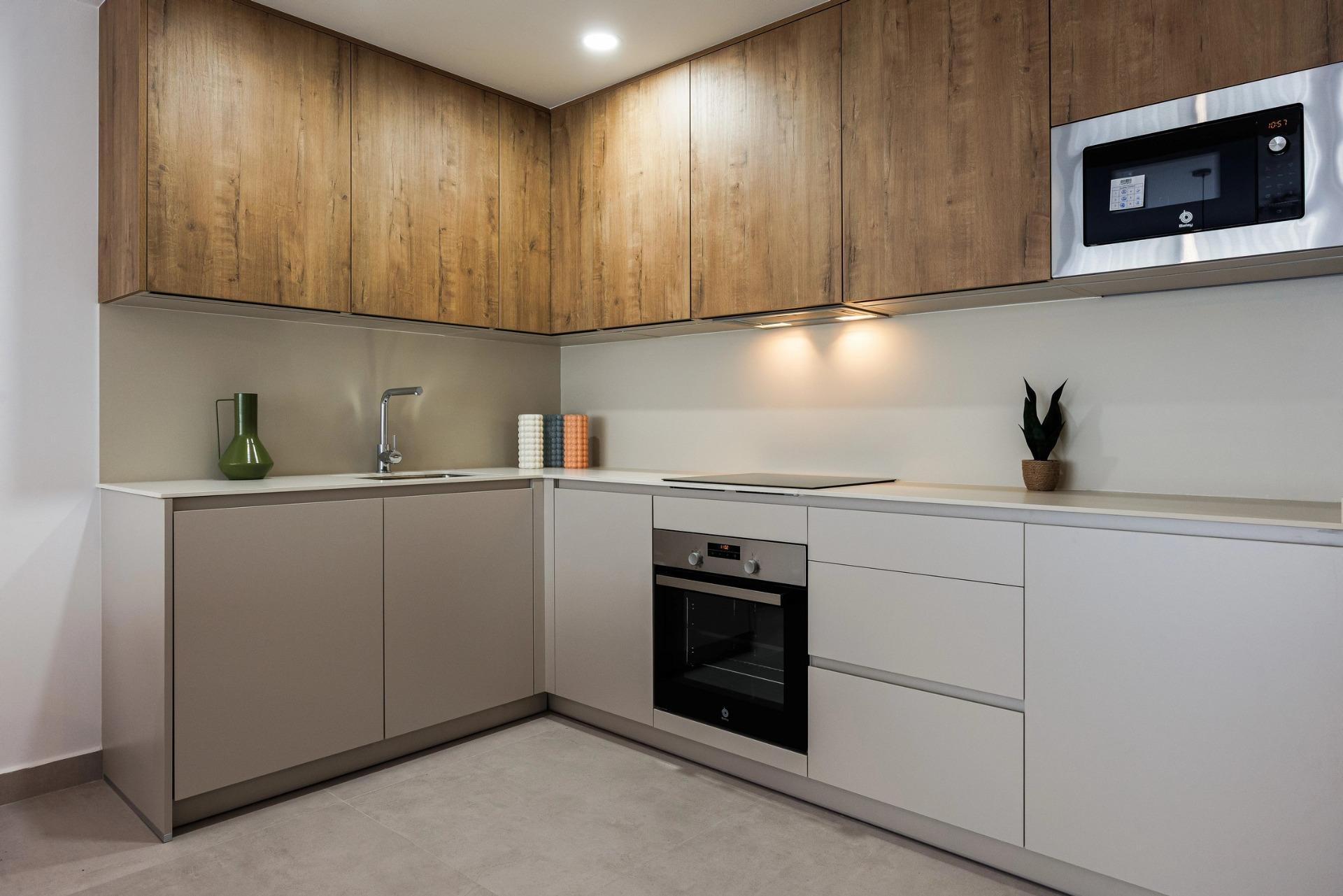 Unique-Investment-Opportunity-in-Villajoyosa-Costa-Blanca-North-9 Fully equipped contemporary kitchen with integrated appliances