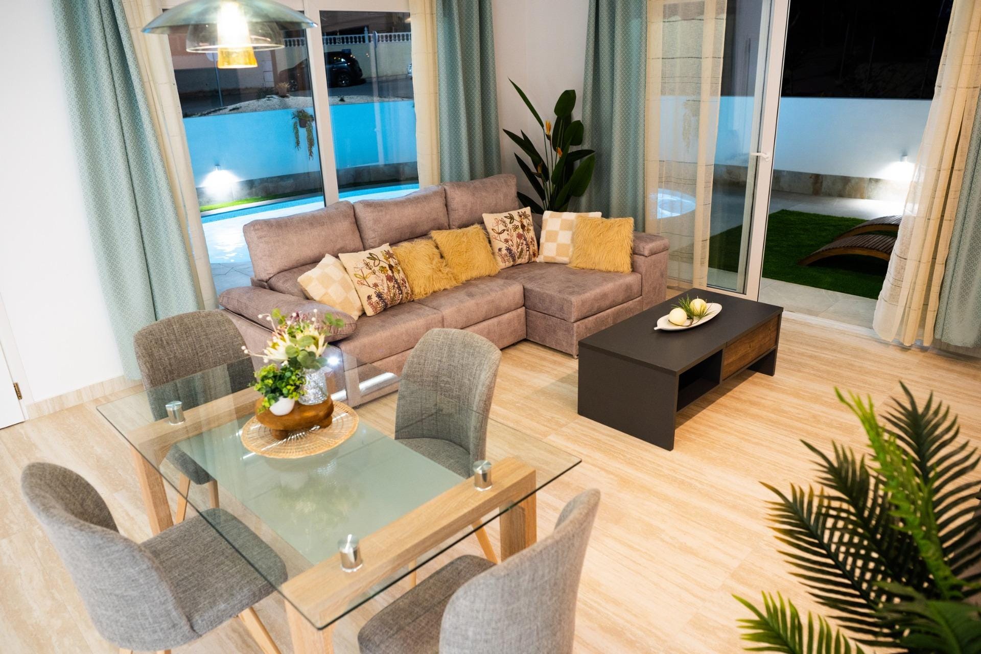 Key Ready 5 Bedroom Villa with Basement and Private Pool near La Marquesa Golf, Ciudad Quesada, Alicante