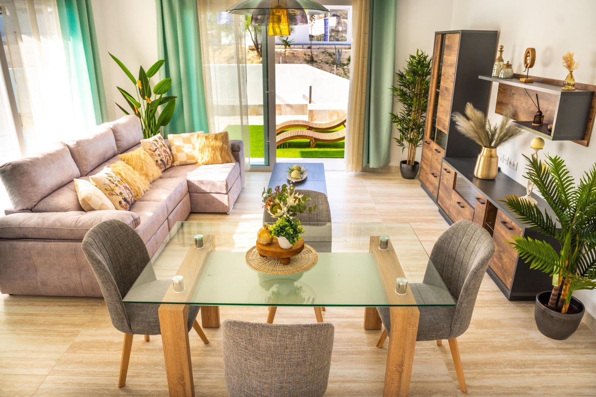 Key Ready 5 Bedroom Villa with Basement and Private Pool near La Marquesa Golf, Ciudad Quesada, Alicante