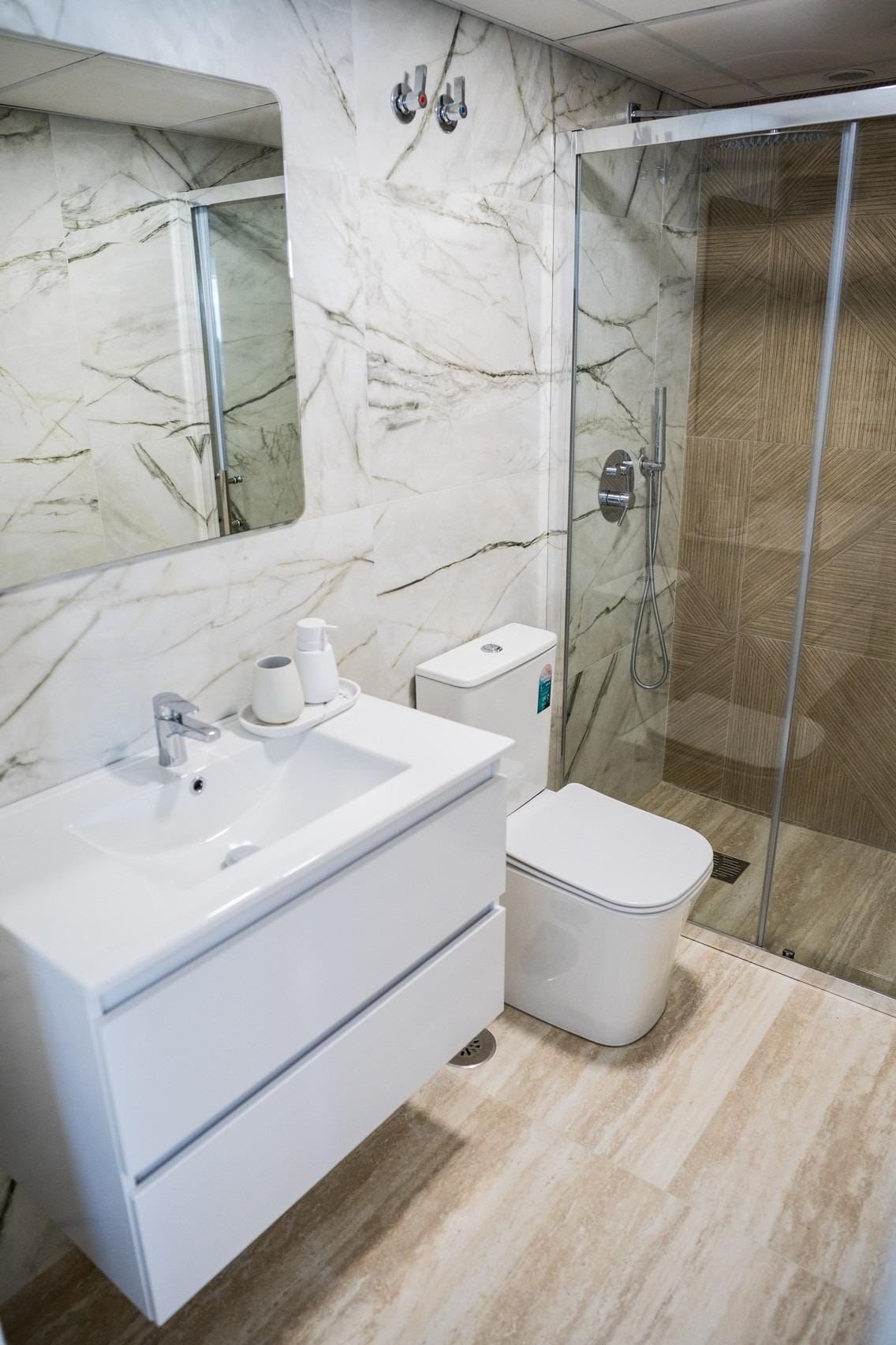 Key Ready 5 Bedroom Villa with Basement and Private Pool near La Marquesa Golf, Ciudad Quesada, Alicante