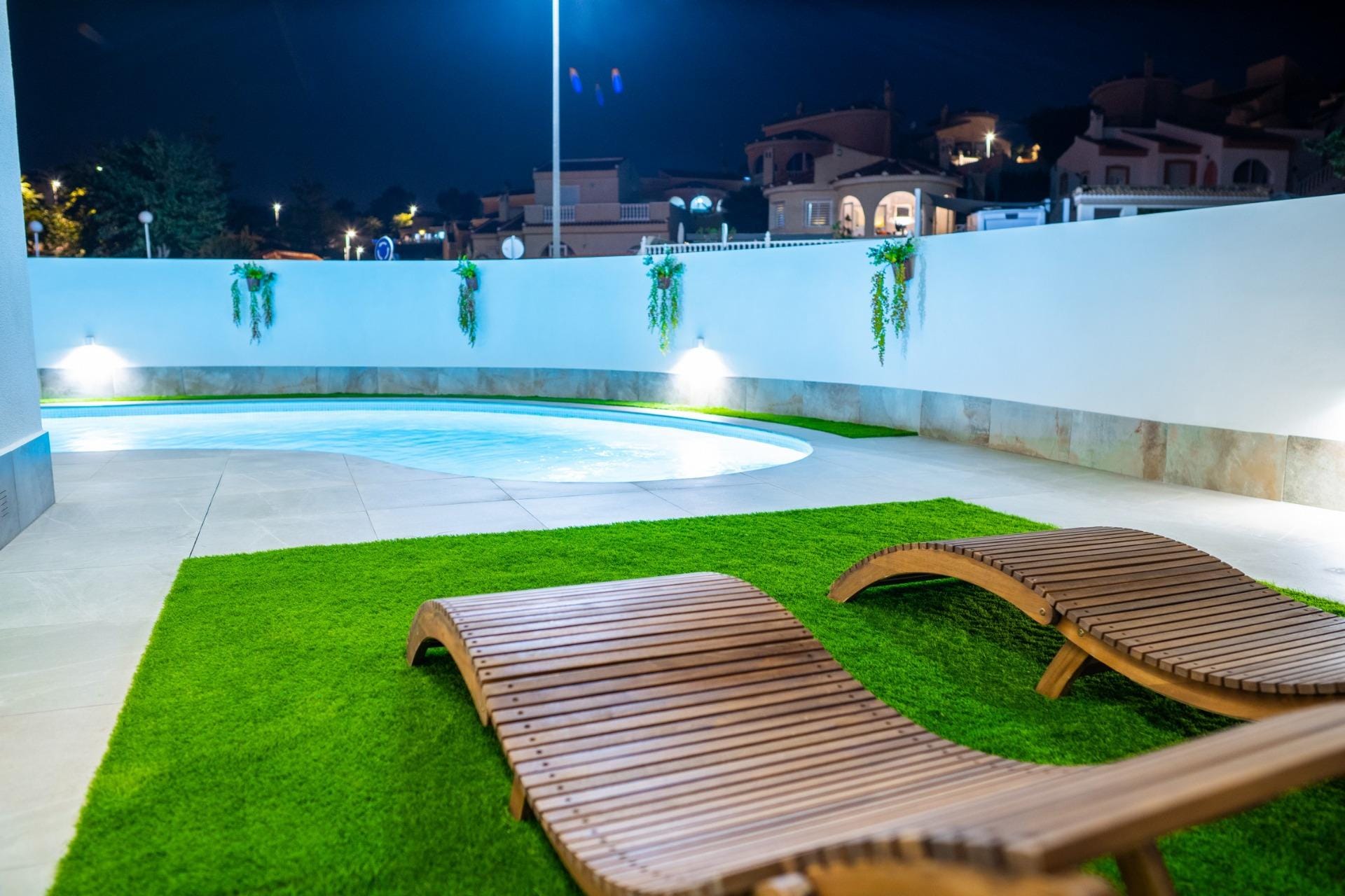 Key Ready 5 Bedroom Villa with Basement and Private Pool near La Marquesa Golf, Ciudad Quesada, Alicante