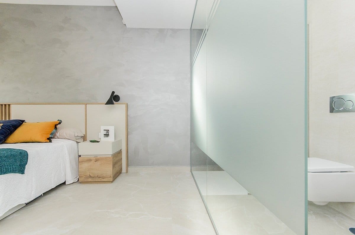 Inviting 3 Bedroom Ground Floor Apartment with Private Pool in San Miguel de Salinas, Alicante