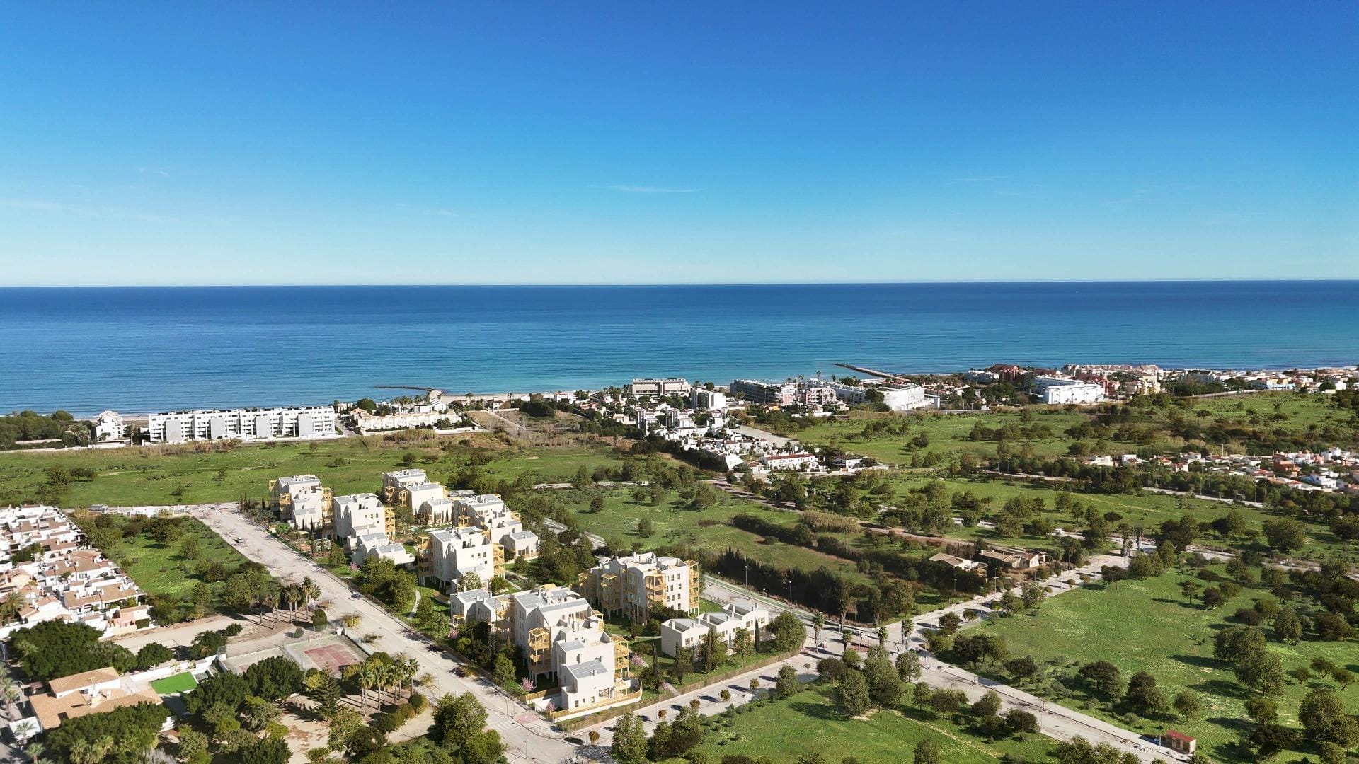 Elevated 3 Bedroom Penthouse with Private Solarium and Beach Club Access in El Vergel, Alicante