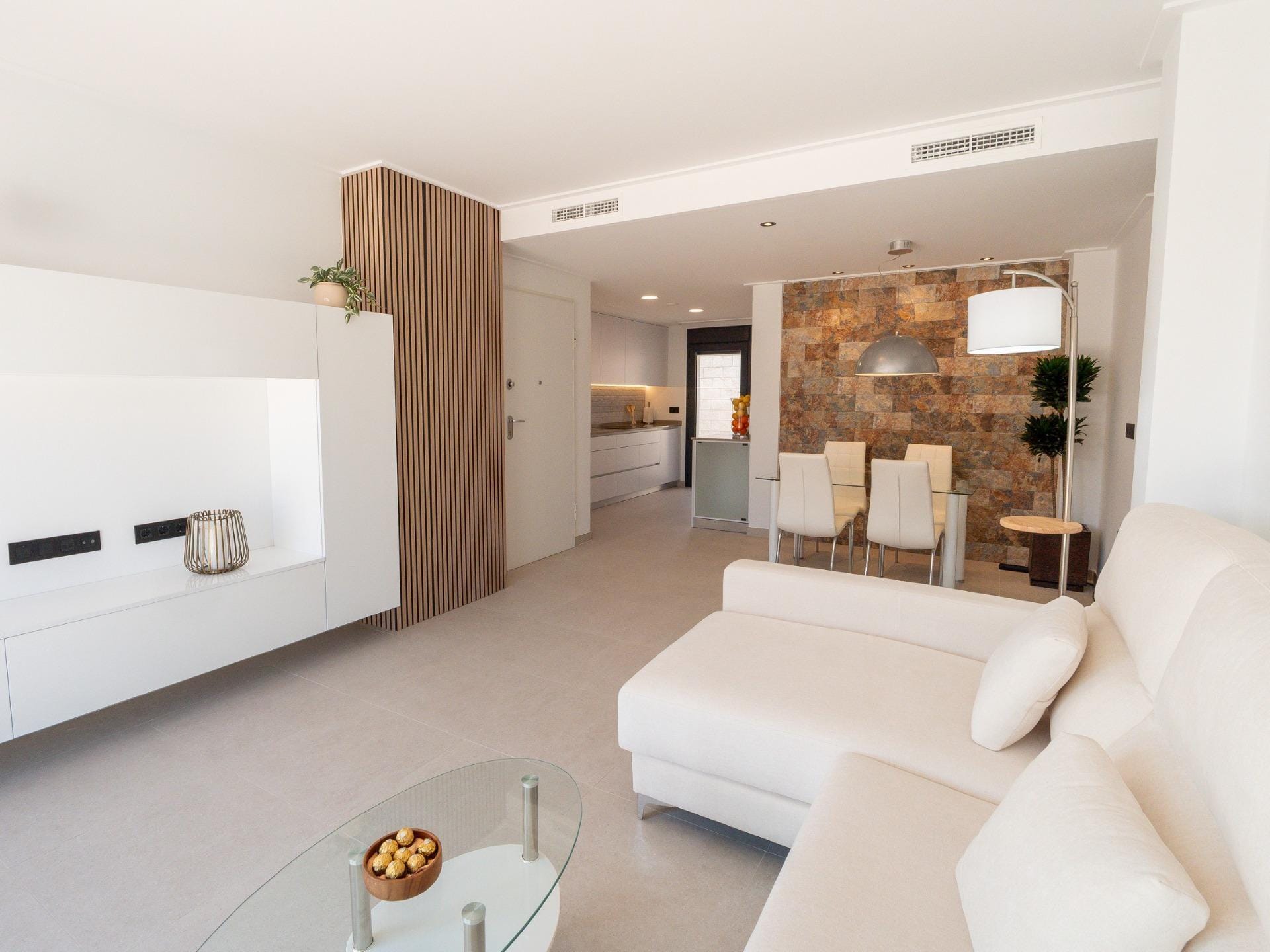 Peaceful 3 Bedroom Villa with Private Pool in Oasis La Marina, San Fulgencio, Alicante