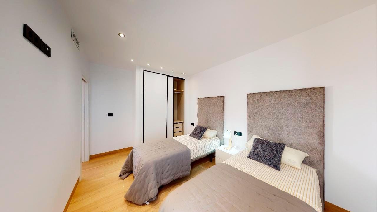 VILLAS-WITH-SEA-VIEWS-IN-FINESTRAT-7 Furnished Key Ready 5 Bedroom Villa with Sea Views in Campana Garden, Finestrat, Alicante