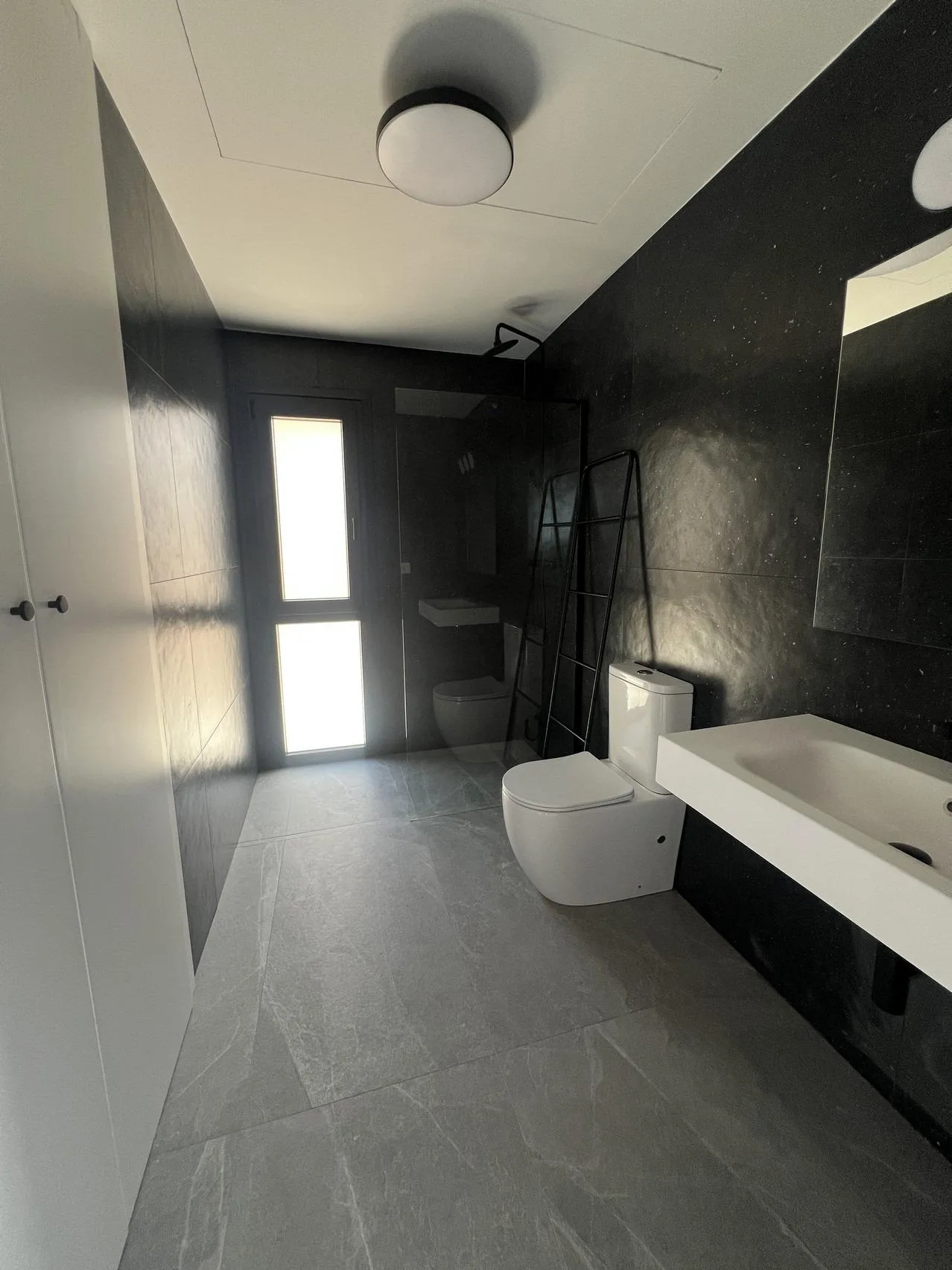 NEW-BUILD-SEMI-DETACHED-VILLAS-IN-POLOP-10 Ruhig gelegene Neubau-Doppelhaushälfte mit 3 Schlafzimmern, Pool und Dachterrasse in Polop, Alicante