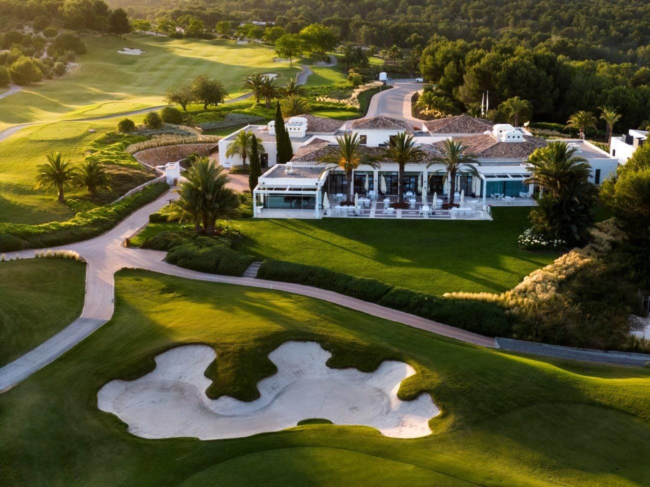 New-build-luxury-villas-at-Las-Colinas-Golf-and-Country-Club-12 Luxury 3 Bedroom Villa with Basement Garage and Private Pool in Las Colinas Golf, Orihuela, Alicante
